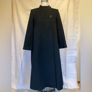 A-line/column slightly empire line, black heavy wool Harvé Bernard coat.